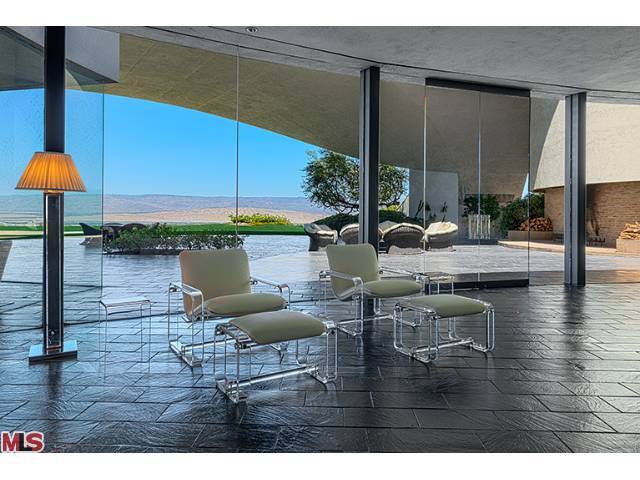 Bob Hope's famous Palm Springs house on Southridge - Price lowered to $34M