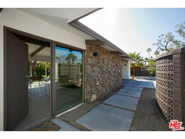 William Krisel designed mid-century Alexander in the highly ... William Krisel designed mid-century Alexander in the highly ...