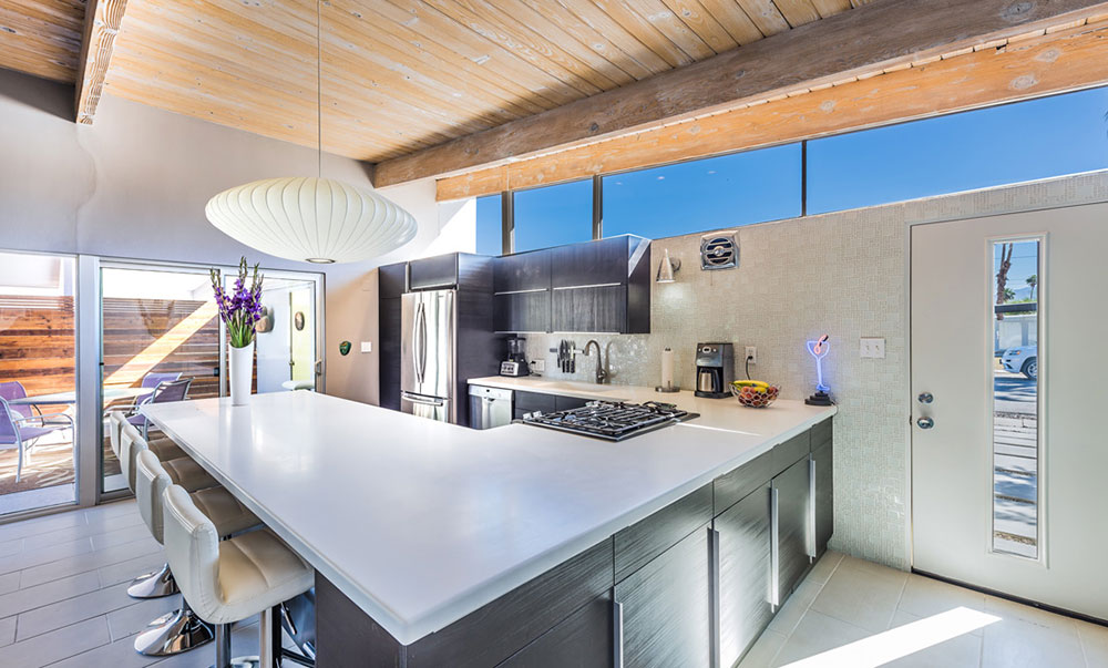 1150 East Adobe Way, Palm Springs; Kitchen