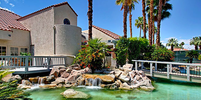 Image Number 1 for Oasis Resort Condos in Palm Springs